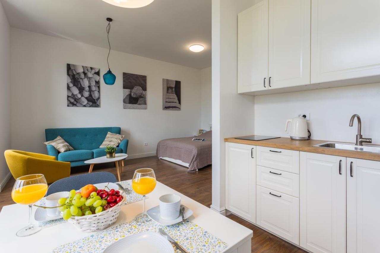 Bu2 Pula Studio Apartment Exterior photo