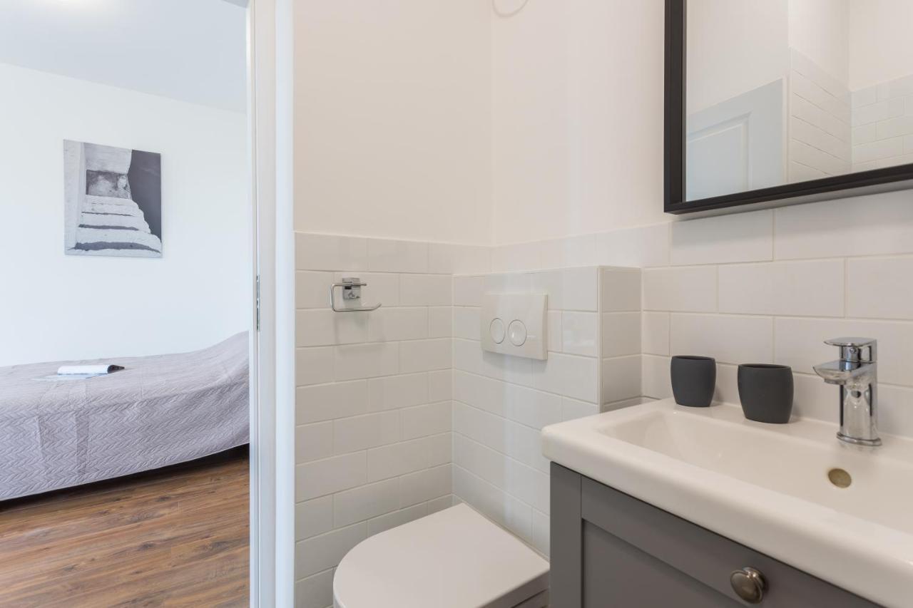 Bu2 Pula Studio Apartment Exterior photo